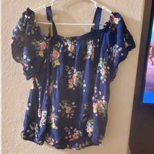 Youth xl flower shirt